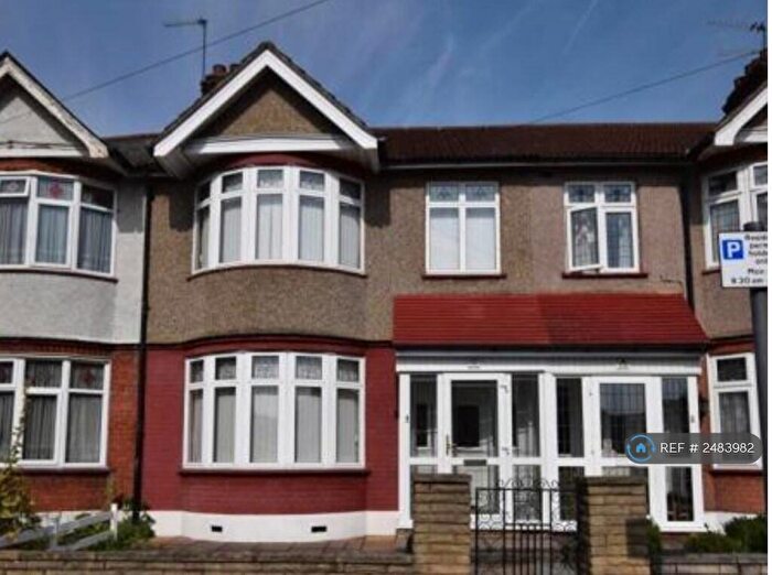 3 Bedroom Terraced House To Rent In Charles Road, Romford, RM6