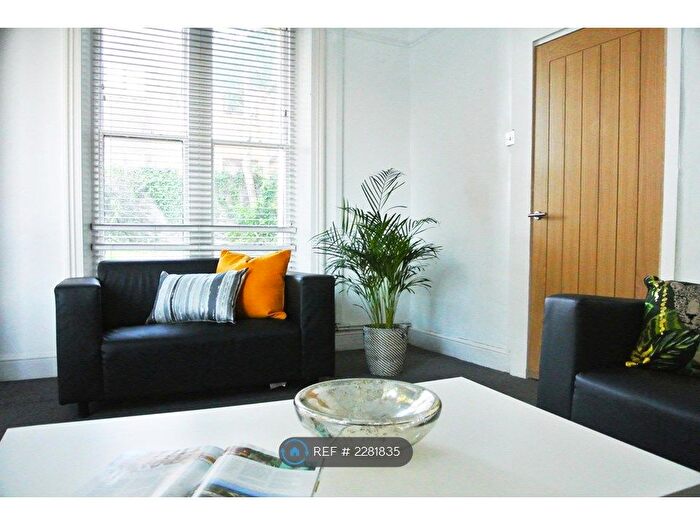 6 Bedroom End Of Terrace House To Rent In Craig Y Don Road, Bangor, LL57