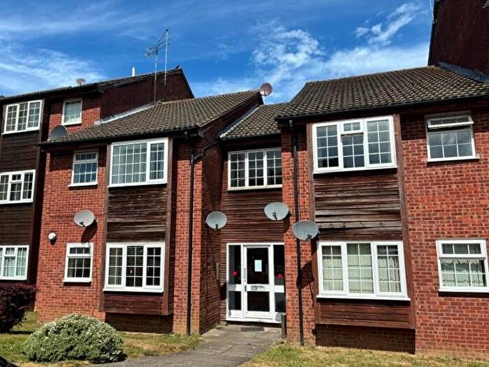 1 Bedroom House To Rent In St. Peters Close, Daventry, NN11