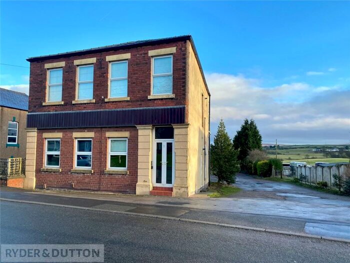 2 Bedroom Apartment To Rent In Castleton Road, Thornham, Royton, Oldham, OL2