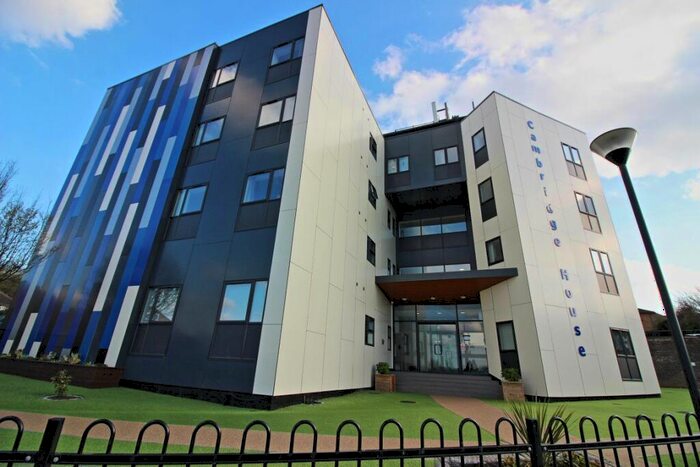 1 Bedroom Apartment To Rent In Cambridge House. Stapleford., NG9