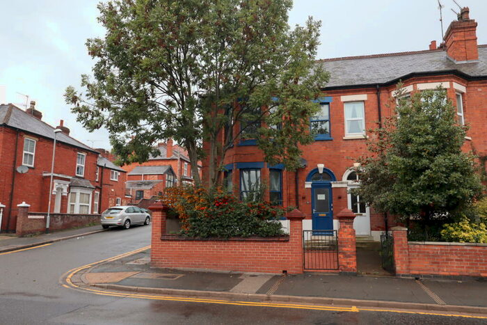 2 Bedroom Flat To Rent In Monks Road, Lincoln, LN2