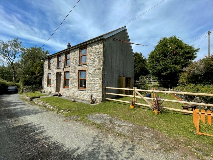 4 Bedroom Detached House For Sale In Gwyddgrug, Pencader, Carmarthenshire, SA39