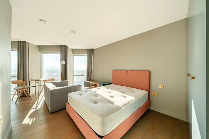 Studio To Rent In No., Upper Riverside, Cutter Lane, Greenwich Peninsula, SE10
