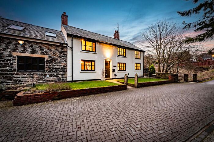 3 Bedroom Semi-Detached House For Sale In Brook House, Godley Brook Lane, SK14