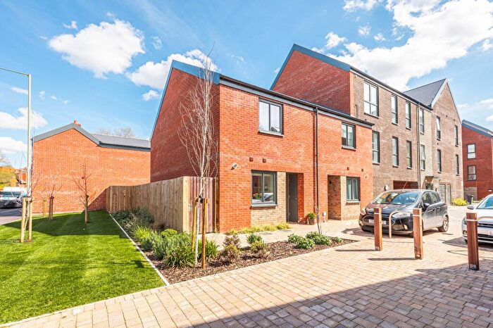 2 Bedroom Terraced House For Sale In Stylish Contemporary Home In Norwich, NR3