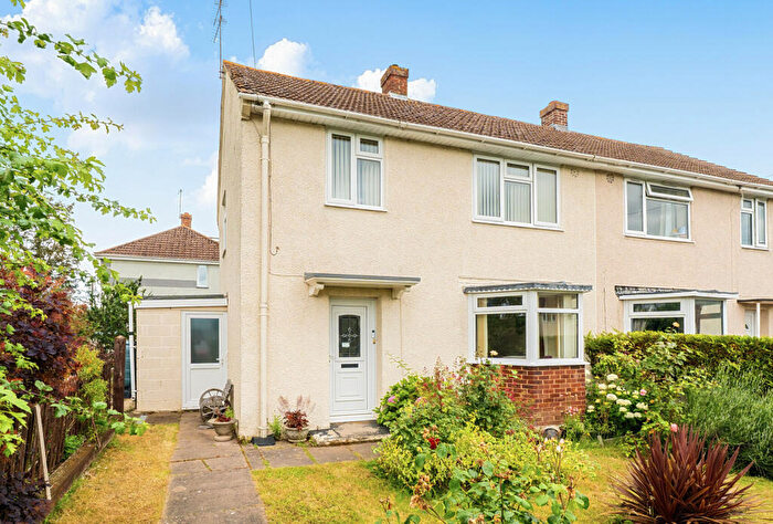 3 Bedroom Semi Detached House For Sale In Barbridge Road, Cheltenham, Gloucestershire, GL51