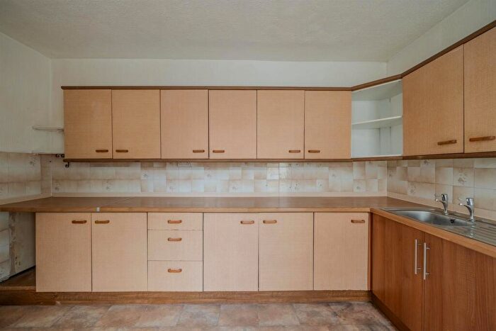 3 Bedroom Terraced House For Sale In Bushy Park, Wainfelin, Pontypool, NP4