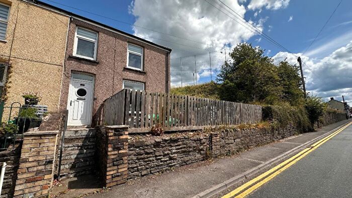 3 Bedroom End Of Terrace House To Rent In Mary Street, Treharris, Mid Glamorgan, CF46