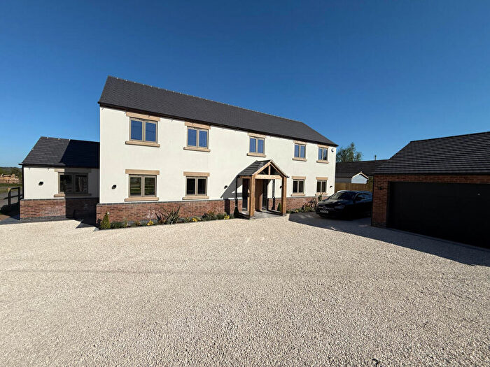 5 Bedroom Detached House For Sale In Hoargate Lane, Hollington, Ashbourne, Derbyshire, DE6