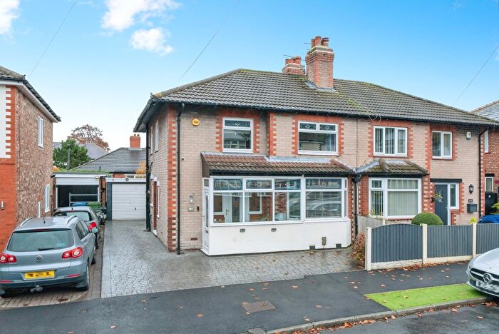 3 Bedroom Semi Detached House For Sale In Barton Avenue, Warrington, Cheshire, WA4
