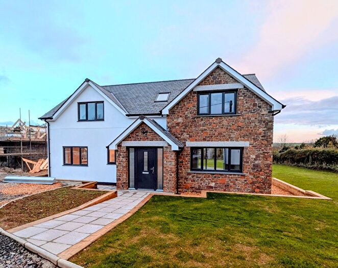 5 Bedroom Detached House For Sale In Halwill Junction, Beaworthy, EX21