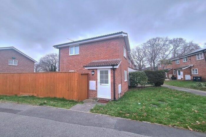 1 Bedroom Property To Rent In Sycamore Close, Poole BH17