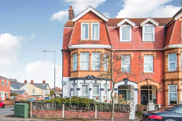 1 Bedroom Flat To Rent In Clarence Road, Gorleston, Great Yarmouth, NR31