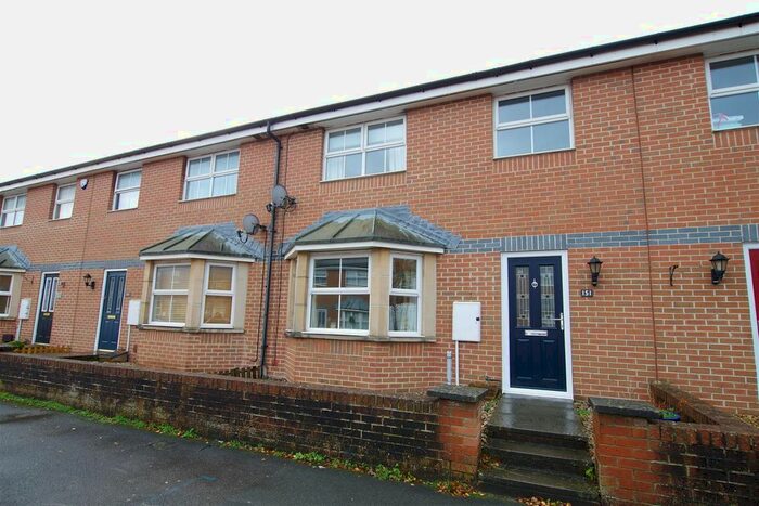 4 Bedroom Terraced House To Rent In St. Austell Way, Churchward, Swindon, SN2