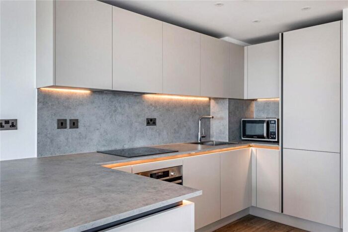 2 Bedroom Flat To Rent In Shadwell Street, Birmingham, B4