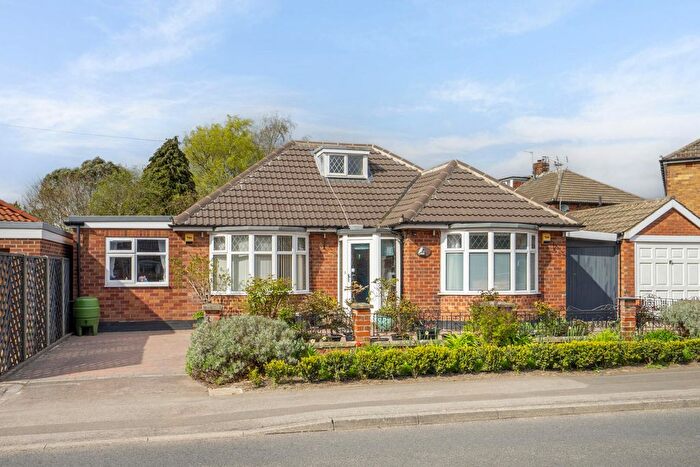 5 Bedroom Detached Bungalow For Sale In Howard Drive, Rawcliffe, York, YO30