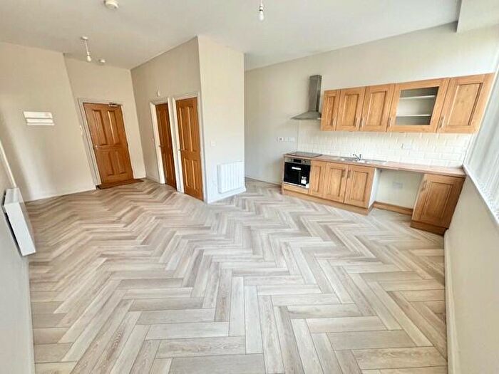 1 Bedroom Apartment To Rent In Southgate House, Halifax, HX1