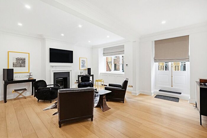 1 Bedroom Flat To Rent In Woods Mews, Mayfair, W1K