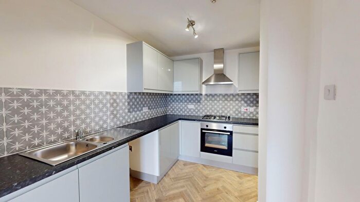 2 Bedroom Flat To Rent In Norfolk Square, City Centre, Brighton, BN1