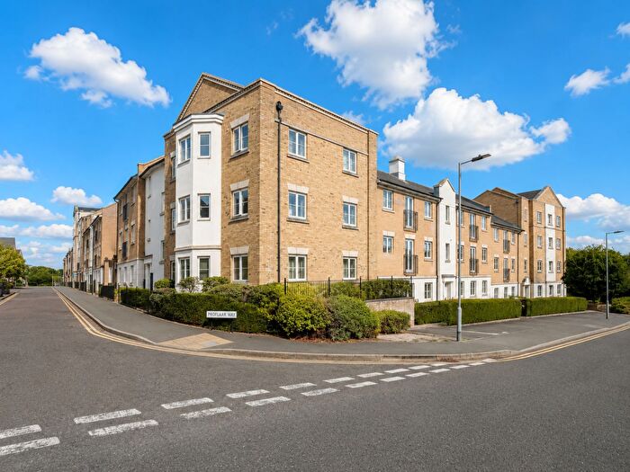 2 Bedroom Apartment For Sale In Propelair Way, Colchester, Colchester, CO4