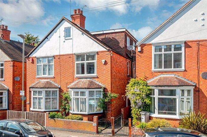 4 Bedroom Semi-Detached House For Sale In Howard Road, Clarendon Park, Leicester, LE2