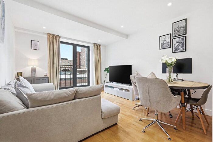 1 Bedroom Flat For Sale In Oratory Apartments, Barking Road, Newham, London, E16