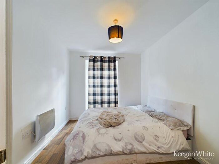 2 Bedroom Apartment For Sale In Spring Gardens Road, High Wycombe, HP13