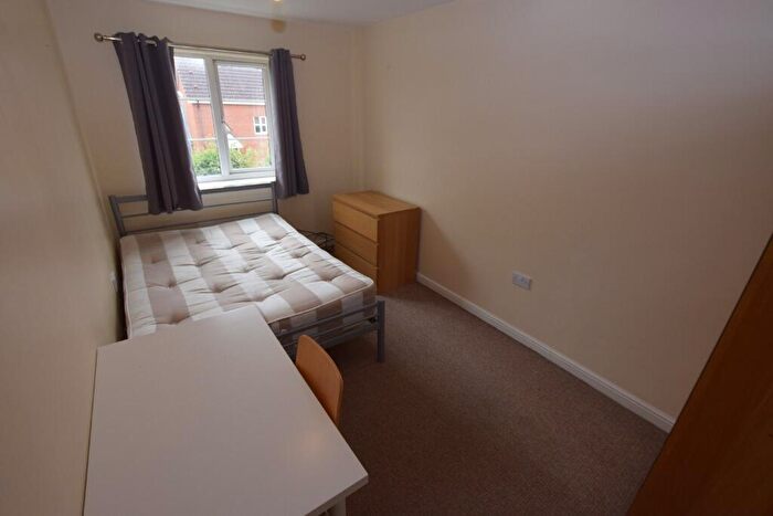 1 Bedroom Semi-Detached House To Rent In West Cotton Close, Far Cotton, Northampton, NN4