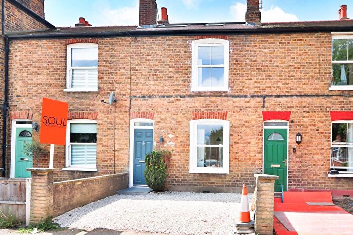 3 Bedroom Terraced House For Sale In Cleveland Road, New Malden, KT3