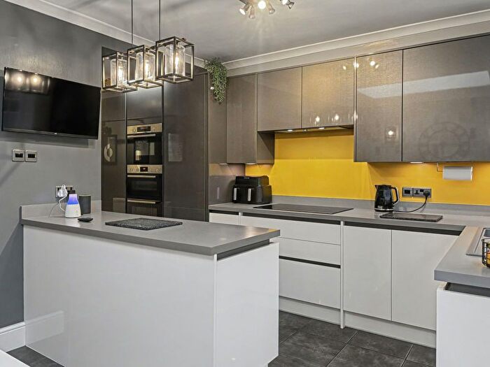 3 Bedroom Semi-detached House For Sale In The Crescent, Wolverhampton, WV6