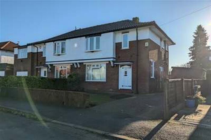 2 Bedroom House To Rent In Tennyson Road; Cheadle; SK8