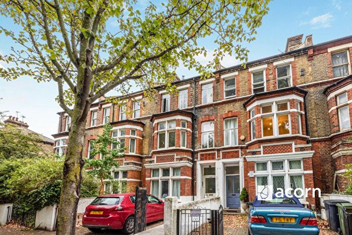 2 Bedroom Flat To Rent In Fentiman Road, London, SW8