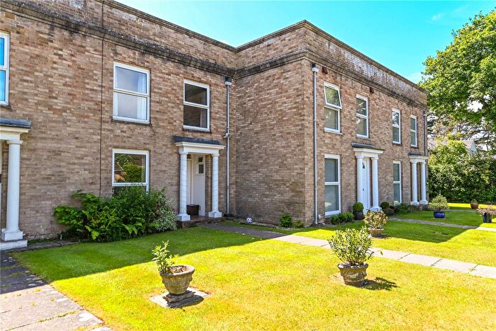 3 Bedroom Terraced House For Sale In Royston Place, Barton On Sea, New Milton, Hampshire, BH25