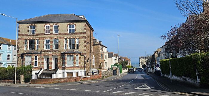 1 Bedroom Flat To Rent In Ramsgate Road, Broadstairs, CT10