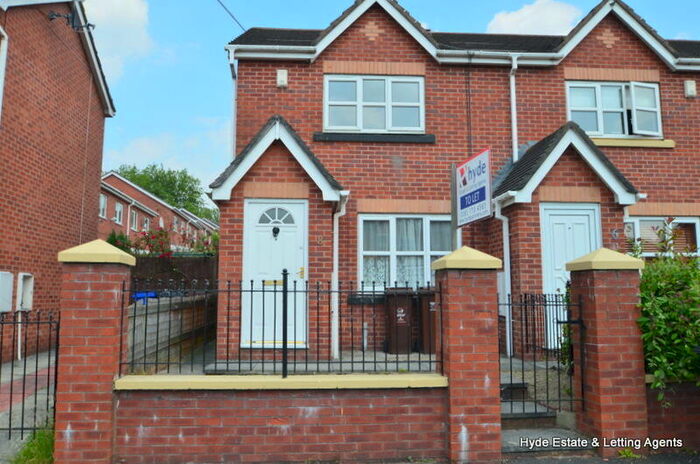 2 Bedroom Semi-Detached House To Rent In Reedshaw Road, Manchester, Harpurhey, M9