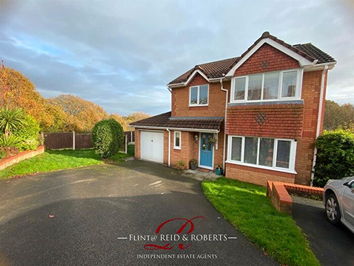 4 Bedroom Detached House For Sale In Min Awel, Flint, CH6
