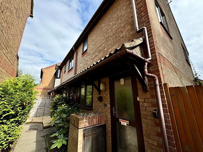 2 Bedroom End Of Terrace House To Rent In Terminus Road, Bexhill On Sea, TN39