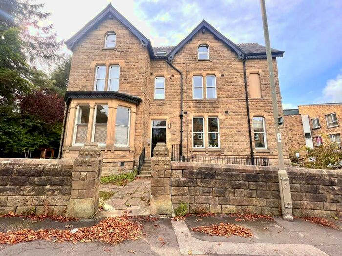 1 Bedroom Flat To Rent In Glendair, Bolton Bridge Road, Ilkley, West Yorkshire, LS29