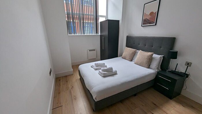 2 Bedroom Apartment To Rent In Apartment A, Pollard Street, M4