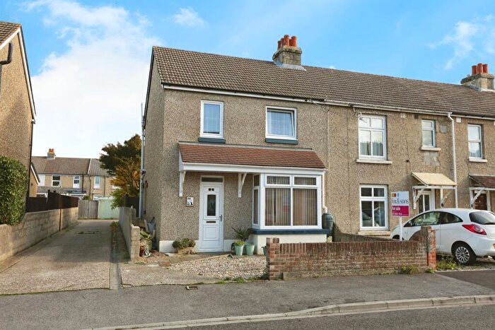 3 Bedroom End Of Terrace House For Sale In Sherwood Road, Gosport, PO12