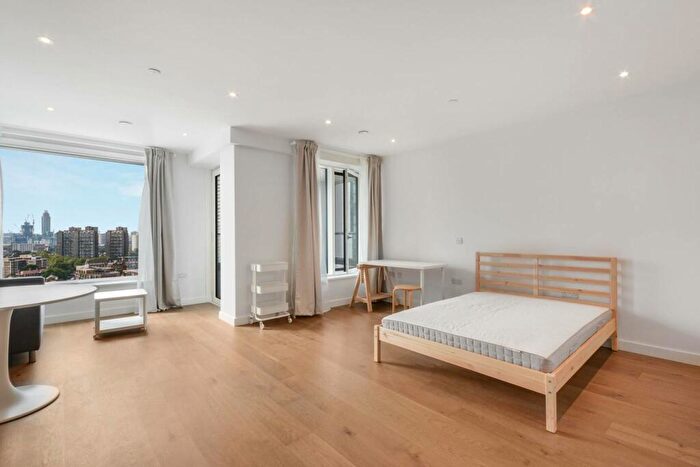 Studio To Rent In Hurlock Heights, Elephant And Castle, SE17