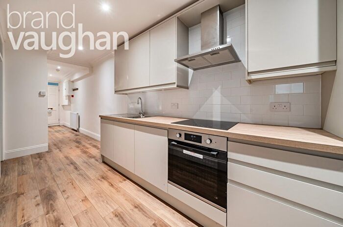 1 Bedroom Flat To Rent In Buckingham Road, Brighton, East Sussex, BN1