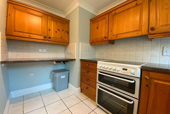 2 Bedroom Flat To Rent In Orchard Cottages, Lamerton, PL19