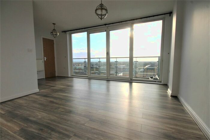 2 Bedroom Flat To Rent In Hamlyn House, High Street, Feltham TW13