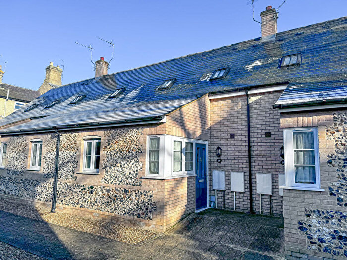 2 Bedroom Terraced House To Rent In St Marys Square, Newmarket, CB8