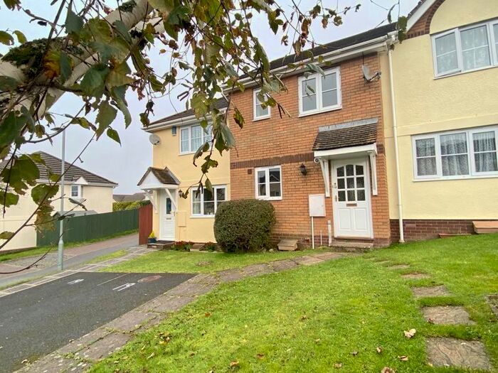 2 Bedroom Terraced House To Rent In Fern Close, Okehampton, EX20