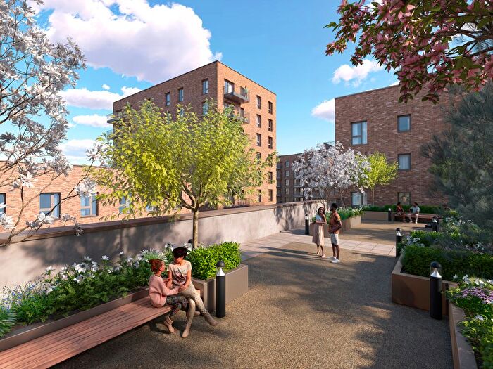 2 Bedroom Flat For Sale In Civic Street, Hounslow, TW3