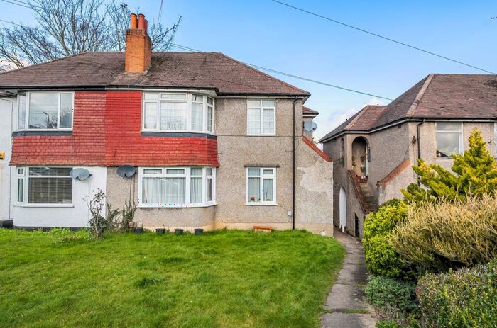 2 Bedroom Maisonette To Rent In Cray Valley Road Orpington, BR5