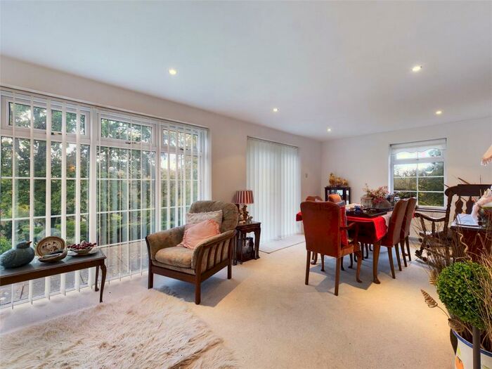 5 Bedroom Detached House For Sale In Beech Close, Kinver, Stourbridge, West Midlands, DY7